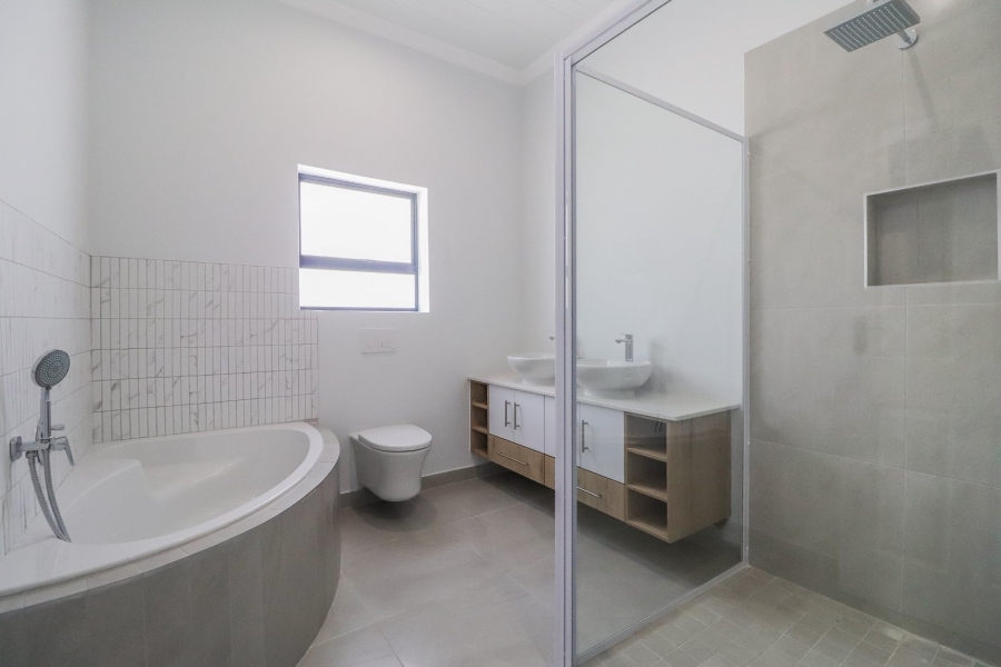 3 Bedroom Property for Sale in Dana Bay Western Cape